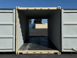 20ft storage container with cargo doors on both ends for rent