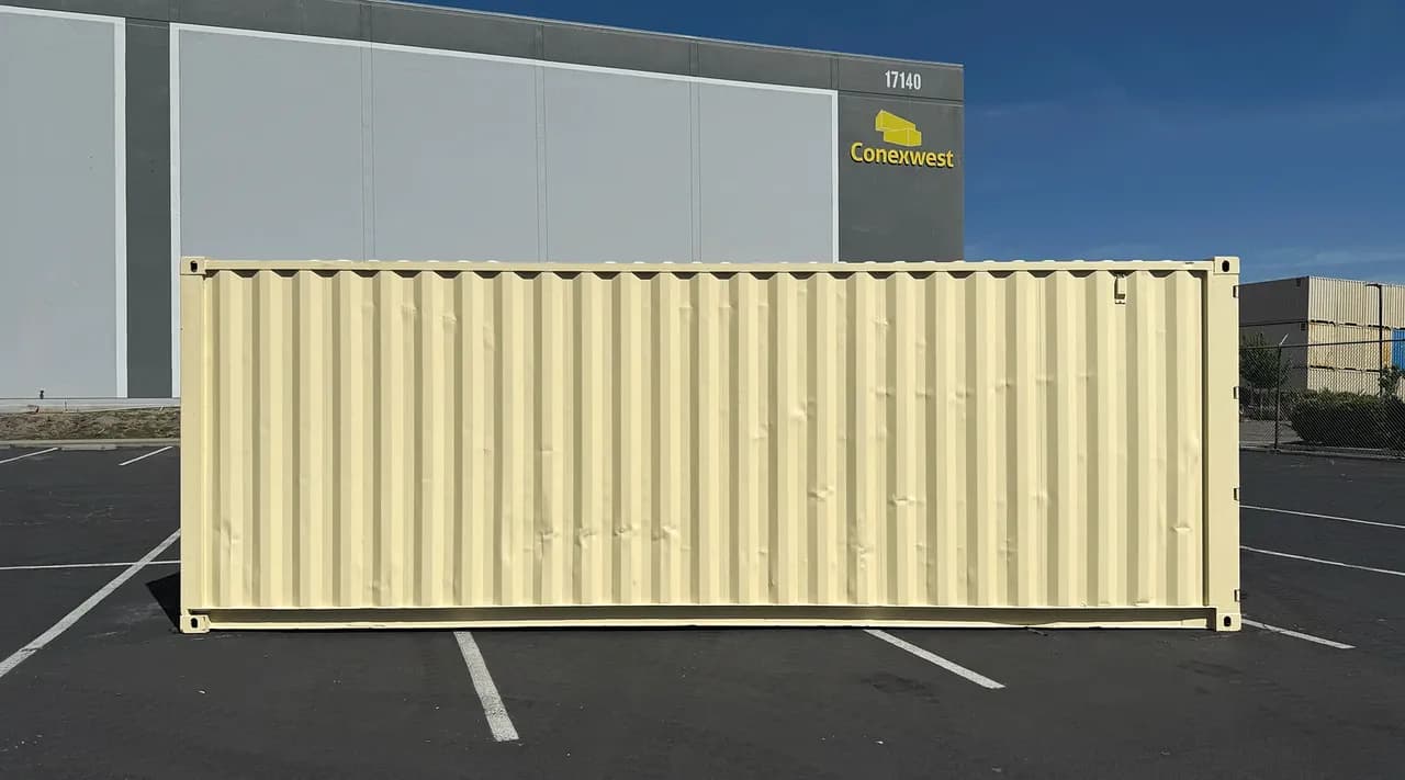 24ft Refurbished Storage Container