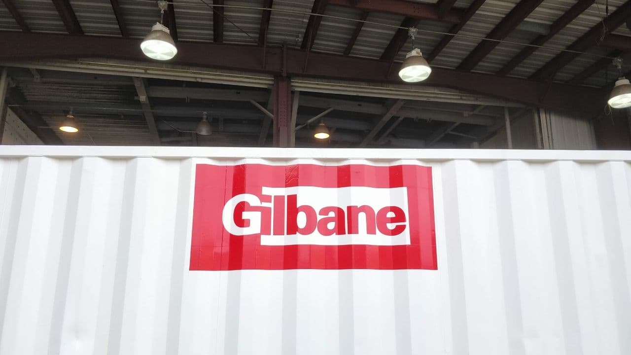 Gilbane vinyl logo on 20ft shipping containers for sale