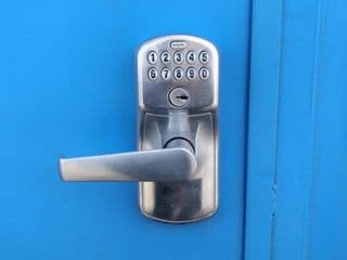 Keypad entry lock