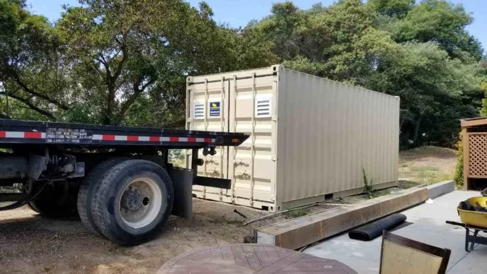 Louvered vent for shipping containers for sale