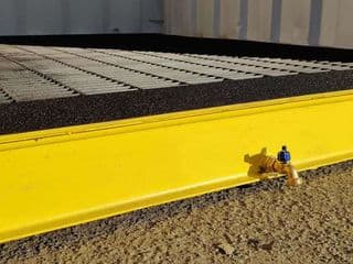 Shipping container spigots