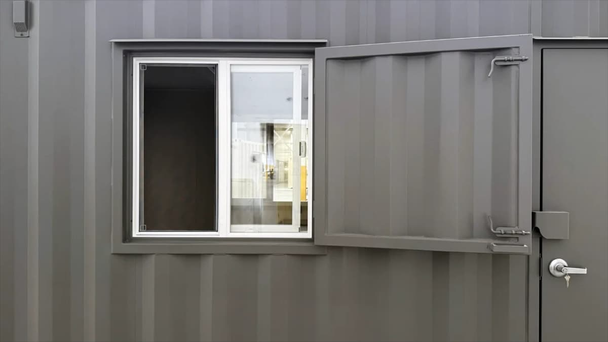 Container with window image