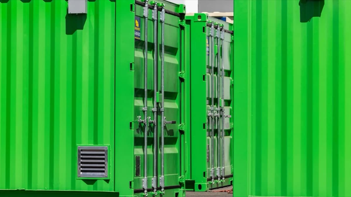 pained containers