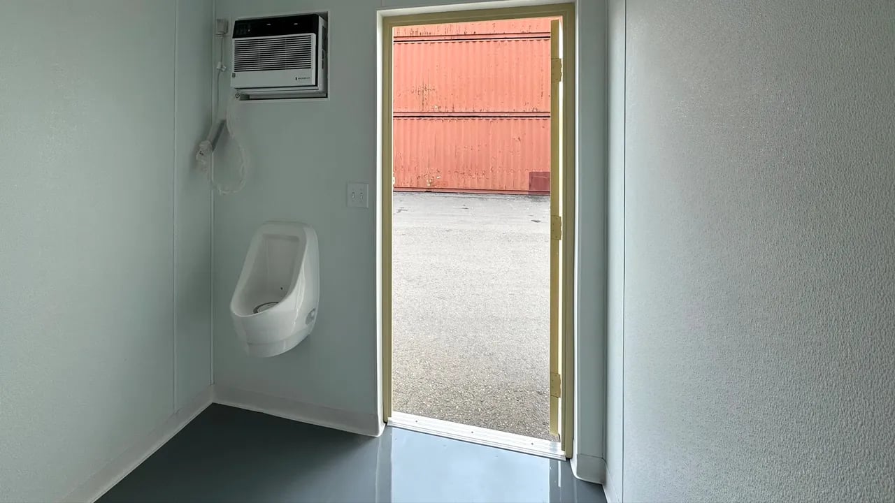 10ft restroom container inside