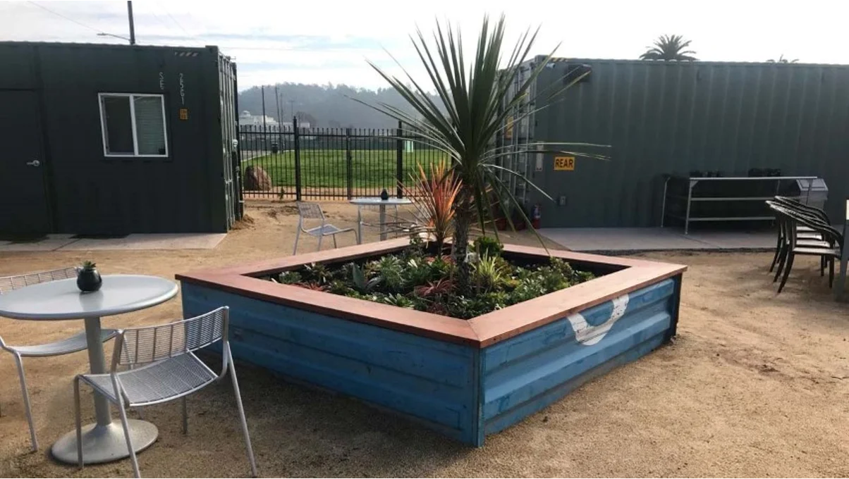 A container structure