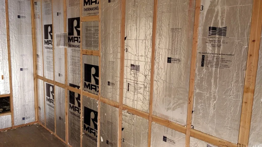 Shipping container insulation